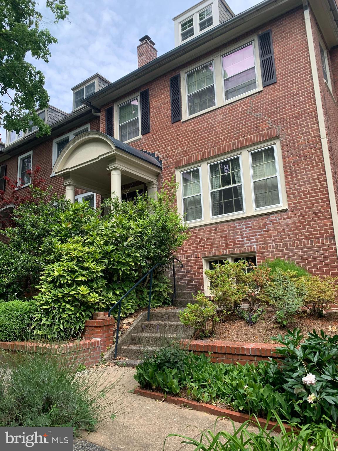3915 Cloverhill Road Baltimore, MD 21218 - Photo 1 of 26