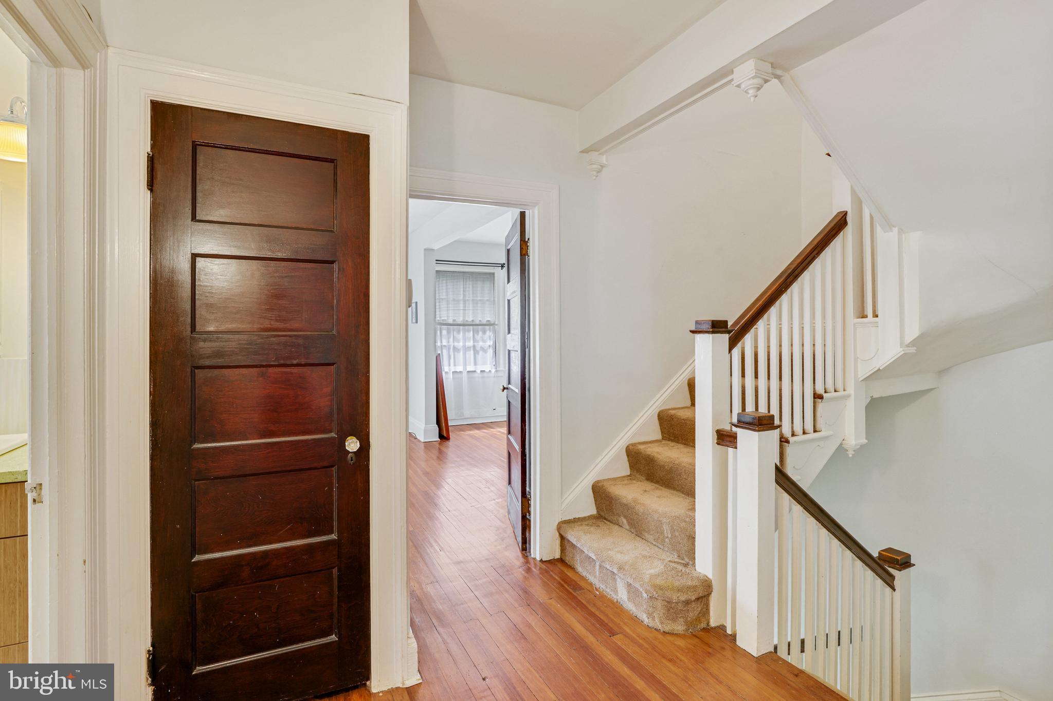 3915 Cloverhill Road Baltimore, MD 21218 - Photo 18 of 26