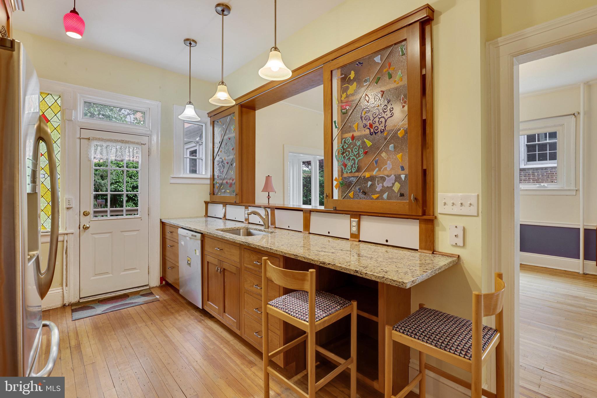 3915 Cloverhill Road Baltimore, MD 21218 - Photo 8 of 26