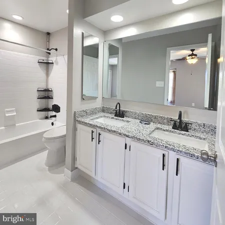 $2,700 | 7805 Sabre Court, Manassas, VA 20109