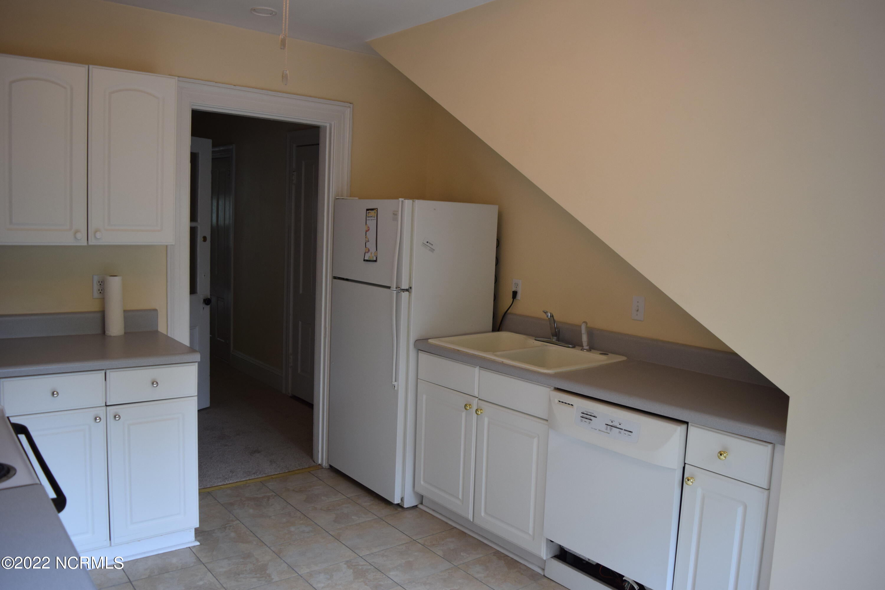 65 Fields Road, Unit D Pinehurst, NC 28374 - Photo 4 of 9 DSC_0390