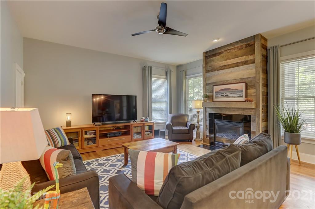 5829 Savona Terrace Fort Mill, SC 29708 - Photo 12 of 47 Gallery Image 12