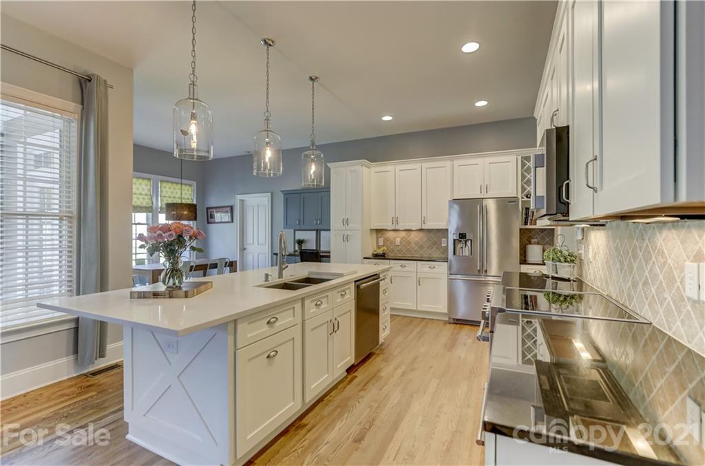 5829 Savona Terrace Fort Mill, SC 29708 - Photo 14 of 47 Gallery Image 14
