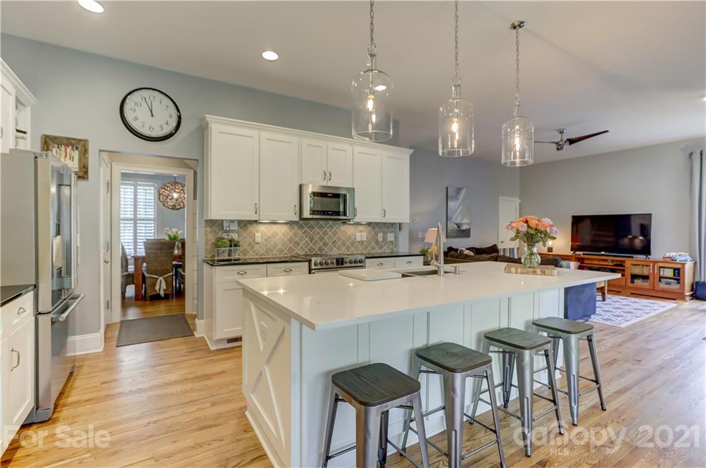5829 Savona Terrace Fort Mill, SC 29708 - Photo 15 of 47 Gallery Image 15