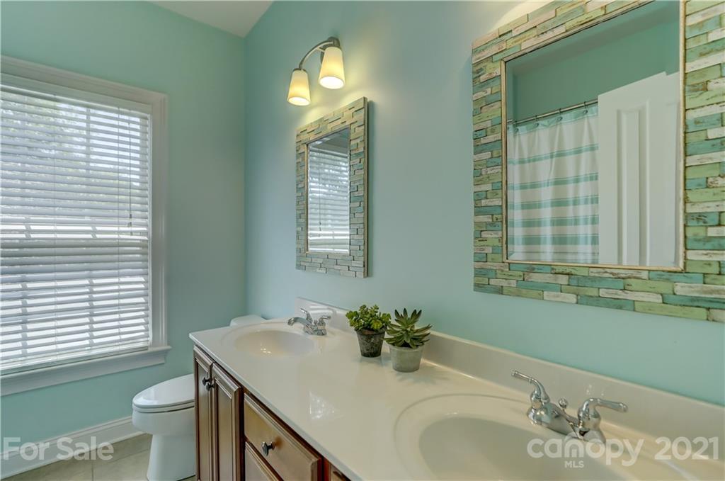 5829 Savona Terrace Fort Mill, SC 29708 - Photo 35 of 47 Gallery Image 35