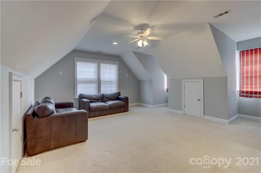 5829 Savona Terrace Fort Mill, SC 29708 - Photo 38 of 47 Gallery Image 38