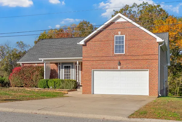 $365,000 | 433 Todd Phillips Trail, Clarksville, TN 37042