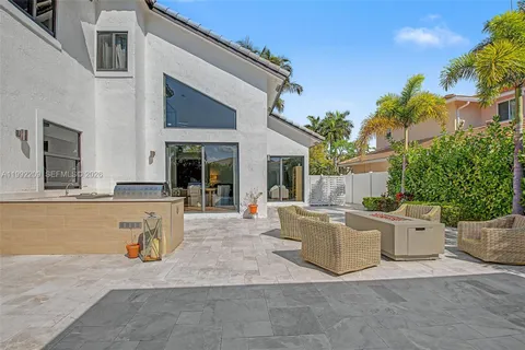 $1,200,000 | 17504 Southwest 12th Street, Pembroke Pines, FL 33029