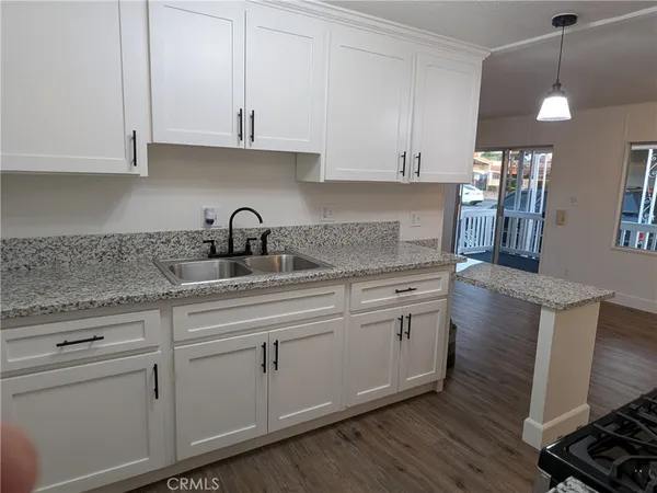 $45,999 | 881 North Lake Street, Unit 357, Hemet, CA 92544