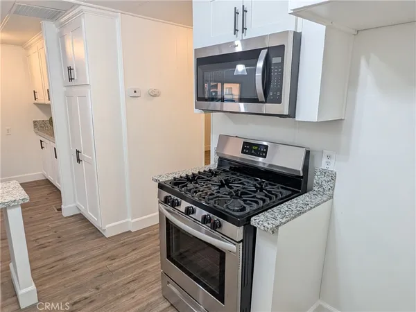 $45,999 | 881 North Lake Street, Unit 357, Hemet, CA 92544