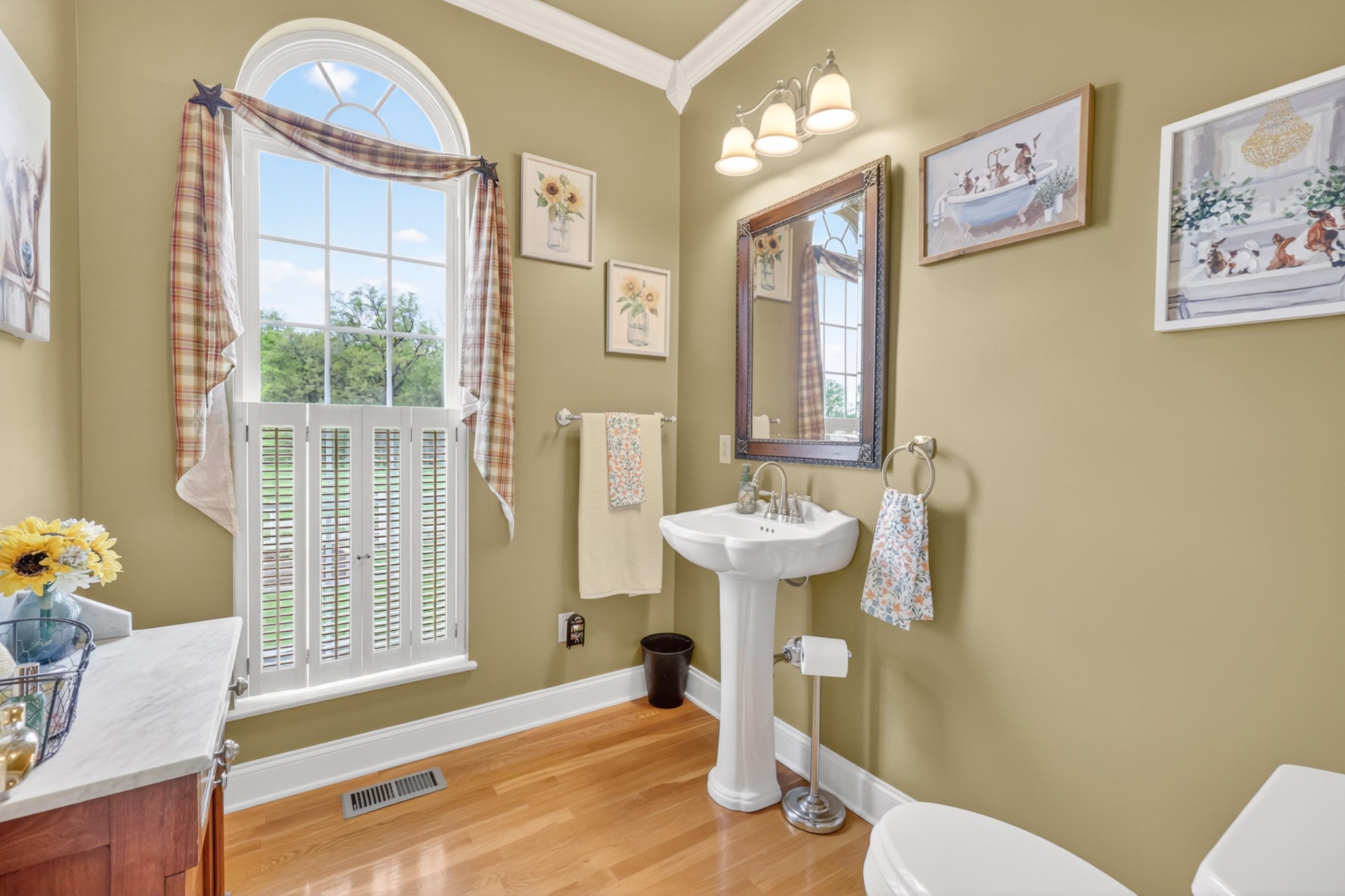 2015 Spry Road Bradyville, TN 37026 - Photo 32 of 77 a bathroom with a sink a toilet and a shower
