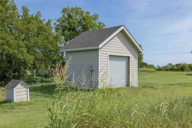 a view of a lake from a yard