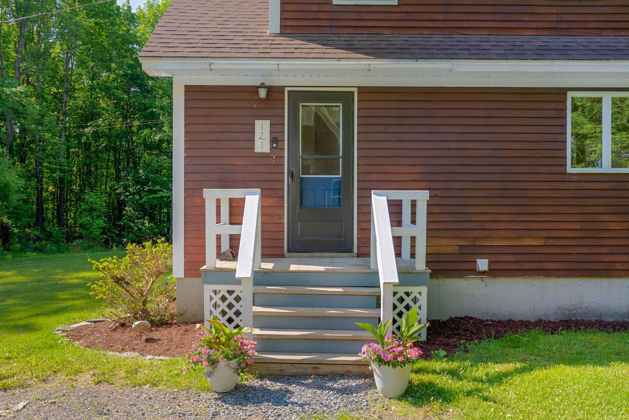121 6 Rod Road Fairfield, ME 04937 - Photo 7 of 65 Front Entry