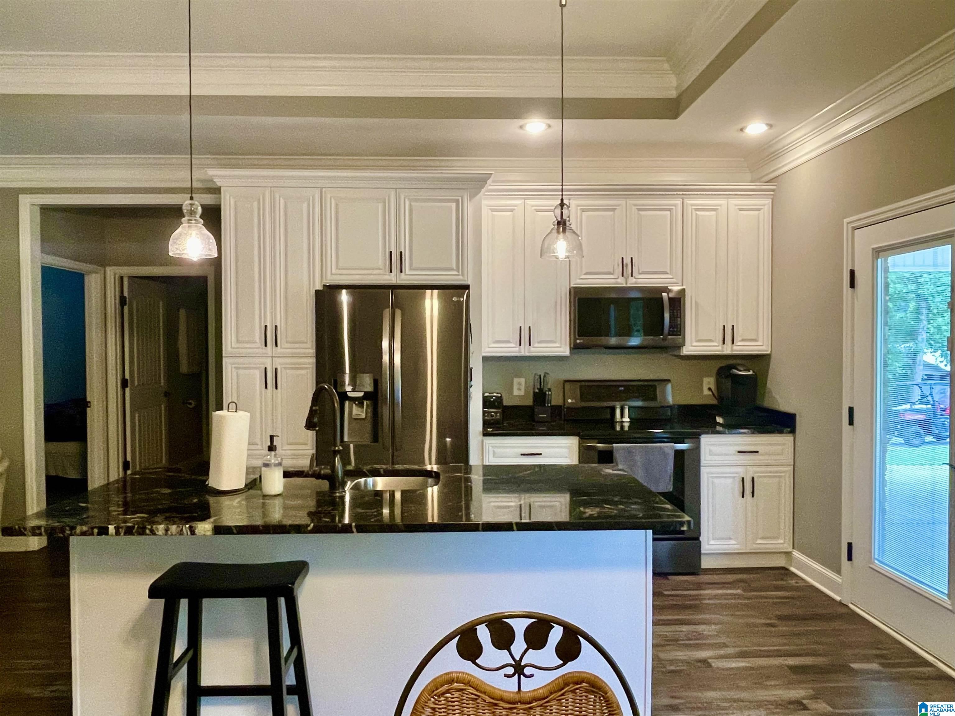 1565 Mountain Lake Road Warrior, AL 35180 - Photo 21 of 47