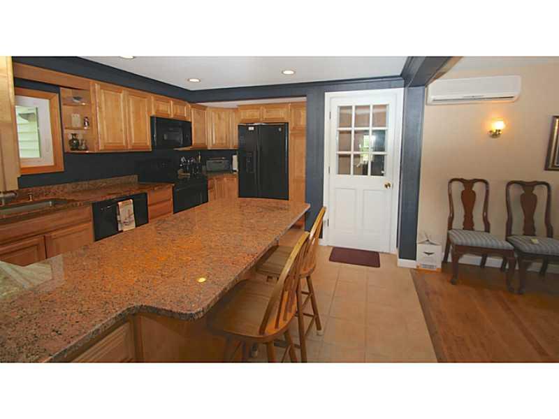 4 Ridgewood Circle Kennebunk, ME 04043 - Photo 9 of 27 Kitchen.