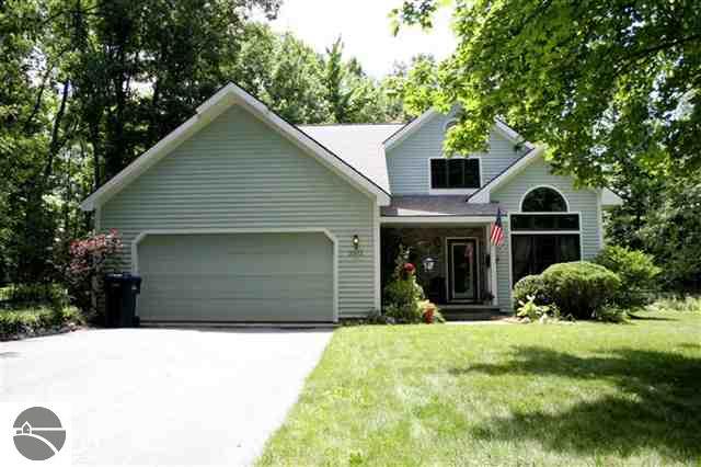 3572 Lone Lookout Road Traverse City, MI 49686 - Photo 17 of 25 1728813-16.JPG