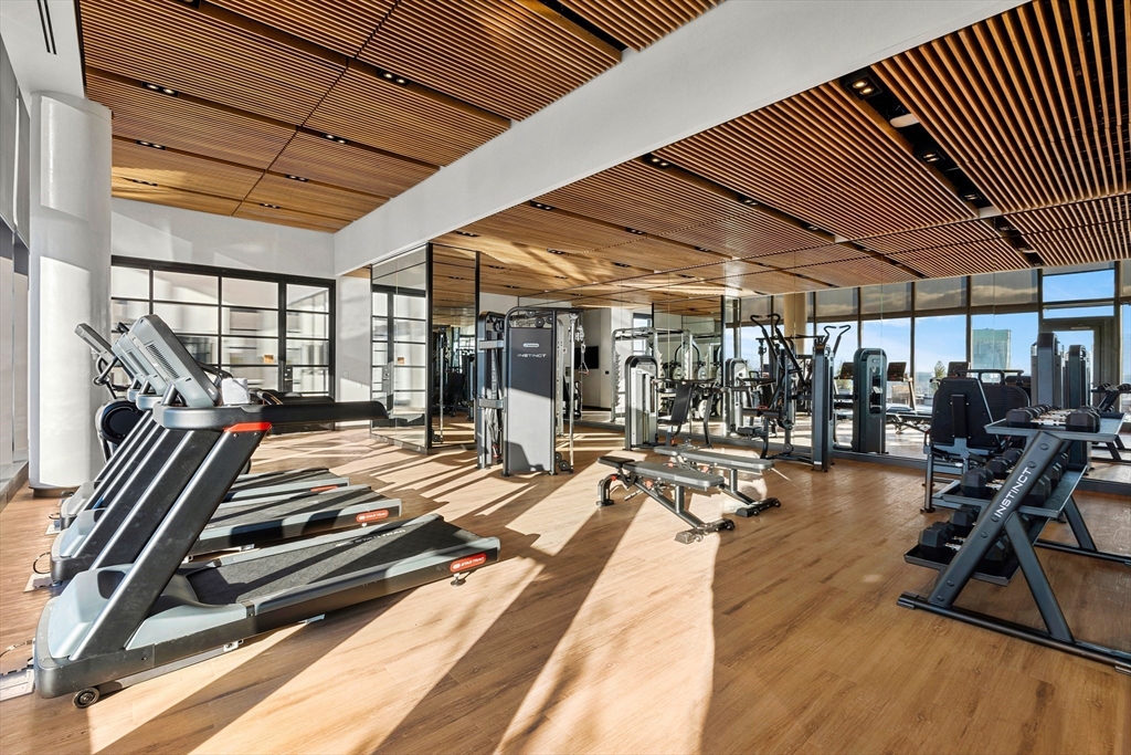 682 Atlantic Avenue, Unit 38B Boston, MA 02210 - Photo 12 of 24