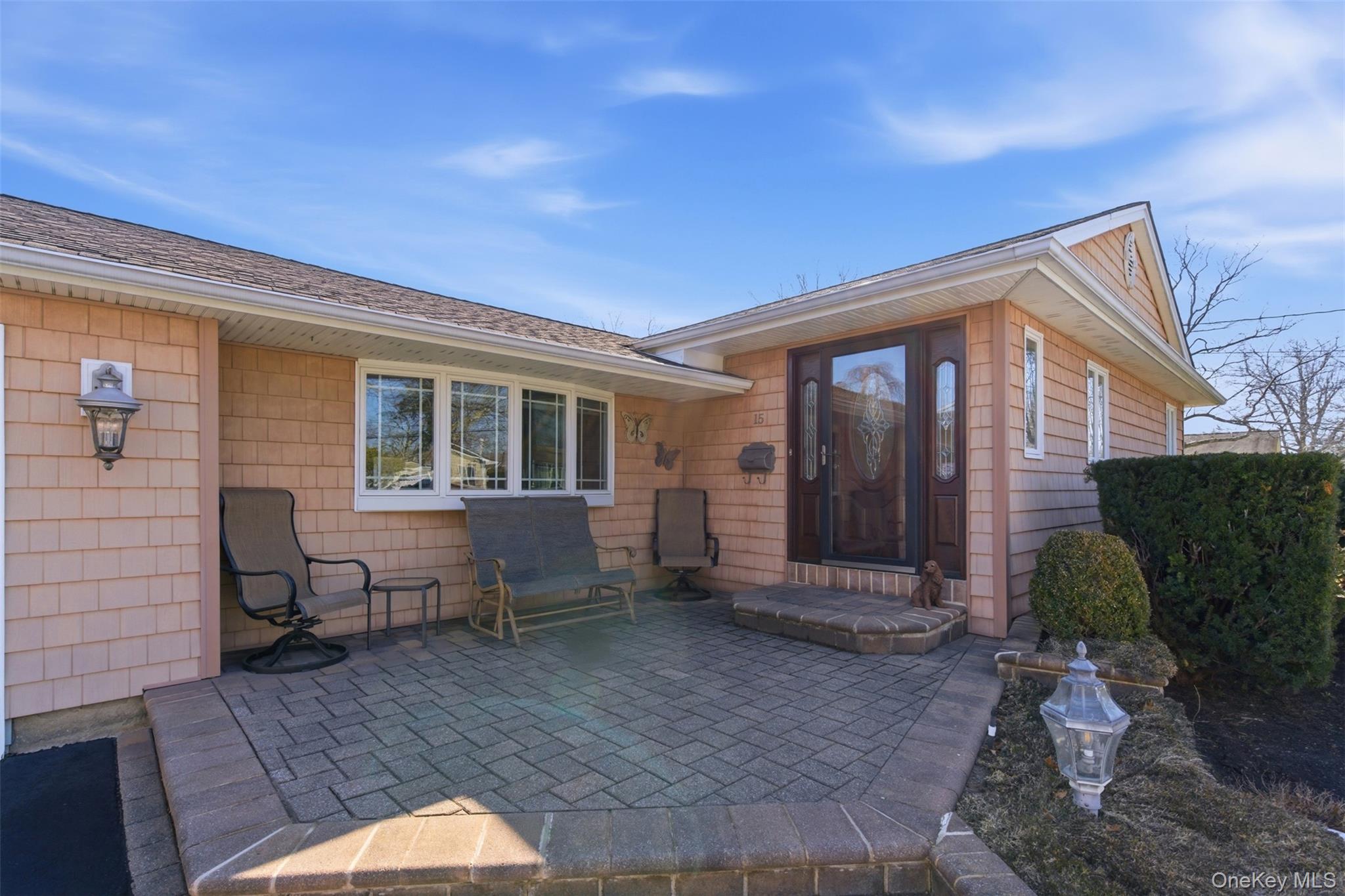 15 Leeward Lane Commack, NY 11725 - Photo 3 of 26 a view of a house with backyard