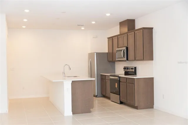 $2,850 | 11461 Nona Sound Street, Orlando, FL 32832