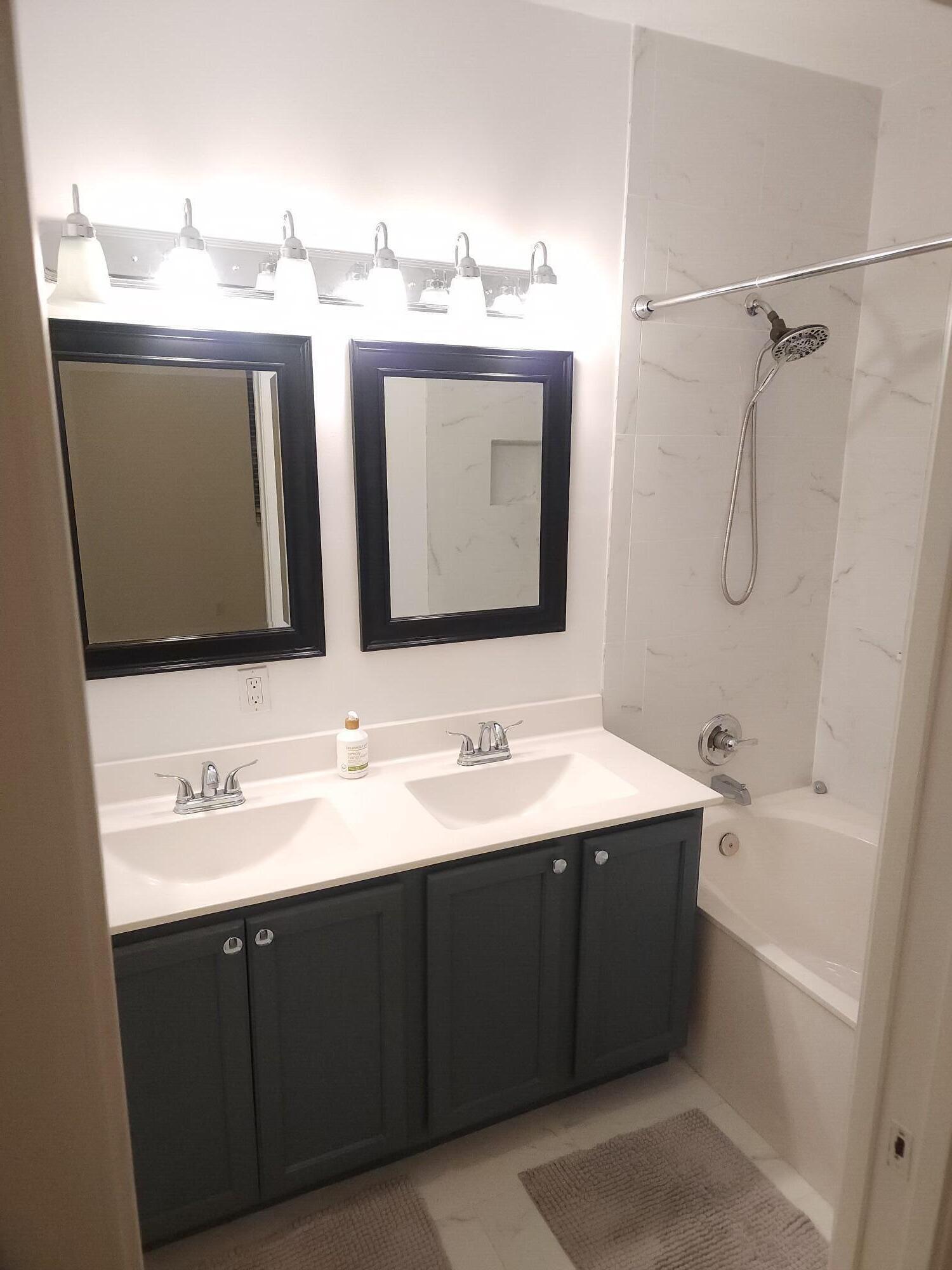 3016 Laurel Ridge Circle Riviera Beach, FL 33404 - Photo 9 of 14 20231206_174530 2