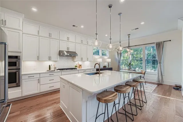 $1,100,000 | 4535 Atley Woods Drive Southeast, Atlanta, GA 30339