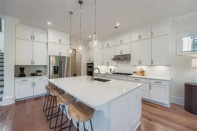 $1,100,000 | 4535 Atley Woods Drive Southeast, Atlanta, GA 30339