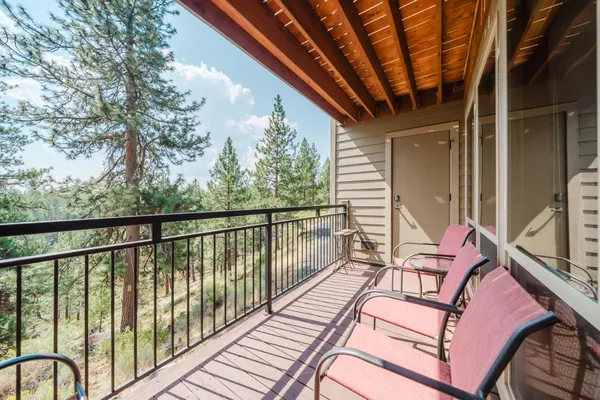 $332,000 | 18575 Southwest Century Drive, Unit 1023, Bend, OR 97702