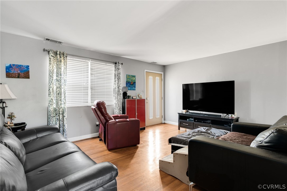 3109 North Parham Road, Unit 6 Richmond, VA 23294 - Photo 4 of 14 Gallery Image 4
