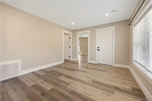 $2,200 | 69 1/2 Syracuse Street, Van Buren, NY 13027