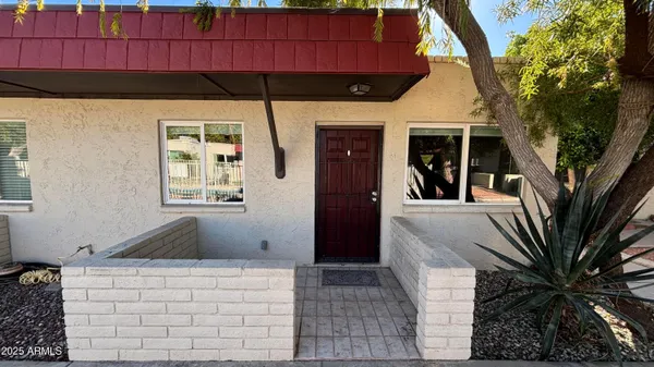$1,350 | 3626 North 37th Street, Unit 21, Phoenix, AZ 85018