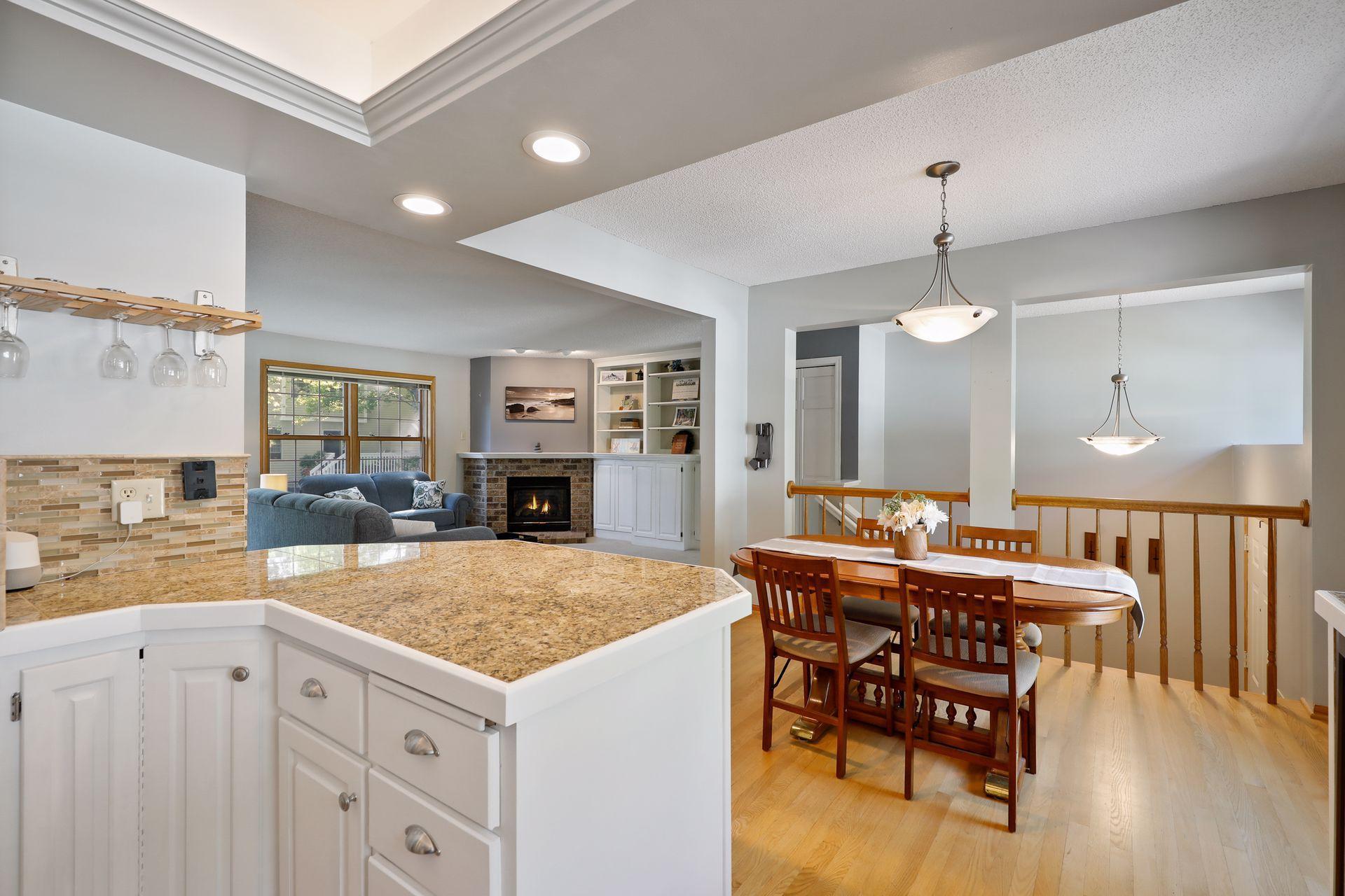 4927 Bayswater Road Minnetonka, MN 55345 - Photo 12 of 32 Gallery Image 12