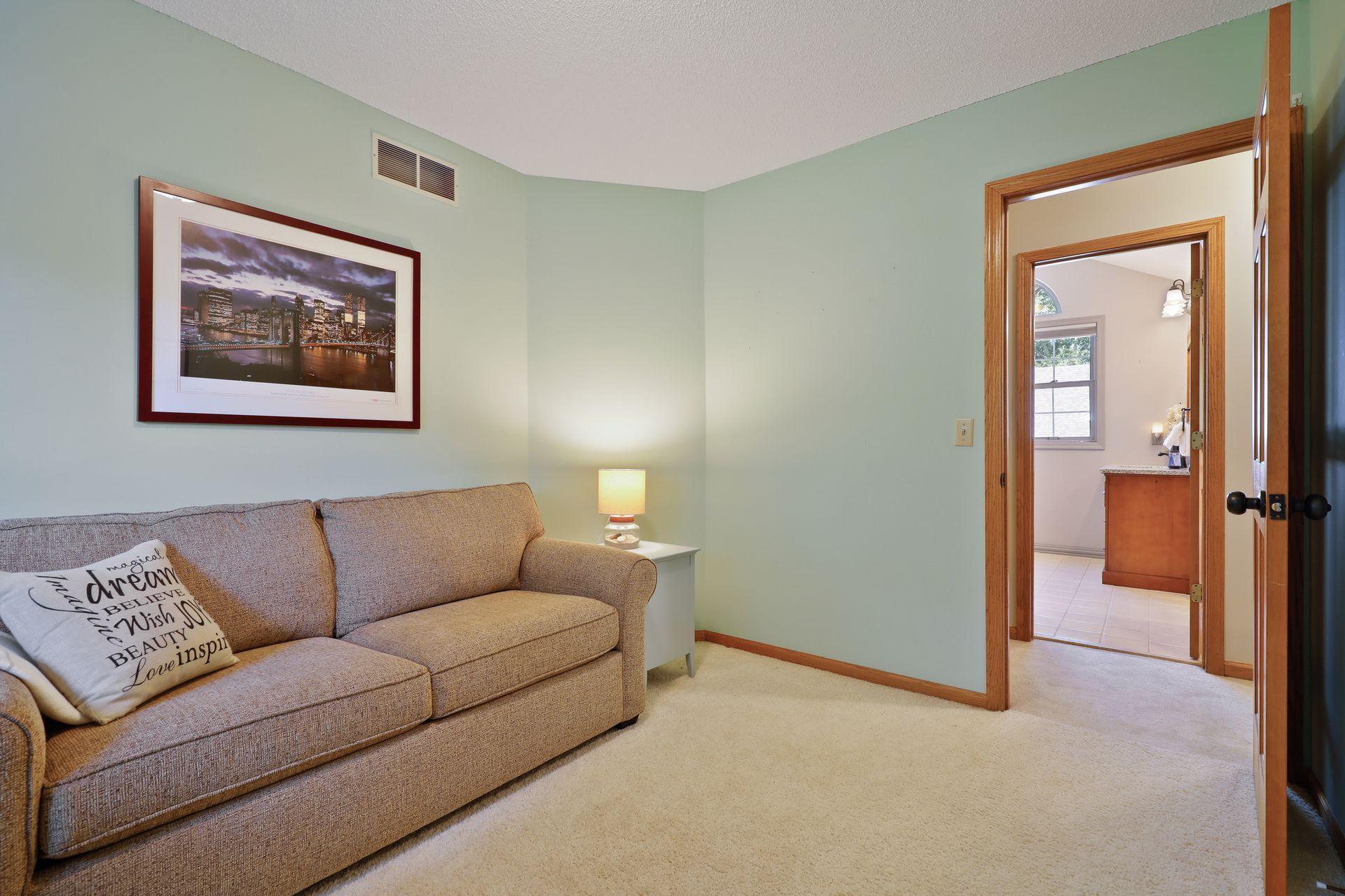 4927 Bayswater Road Minnetonka, MN 55345 - Photo 23 of 32 Gallery Image 23