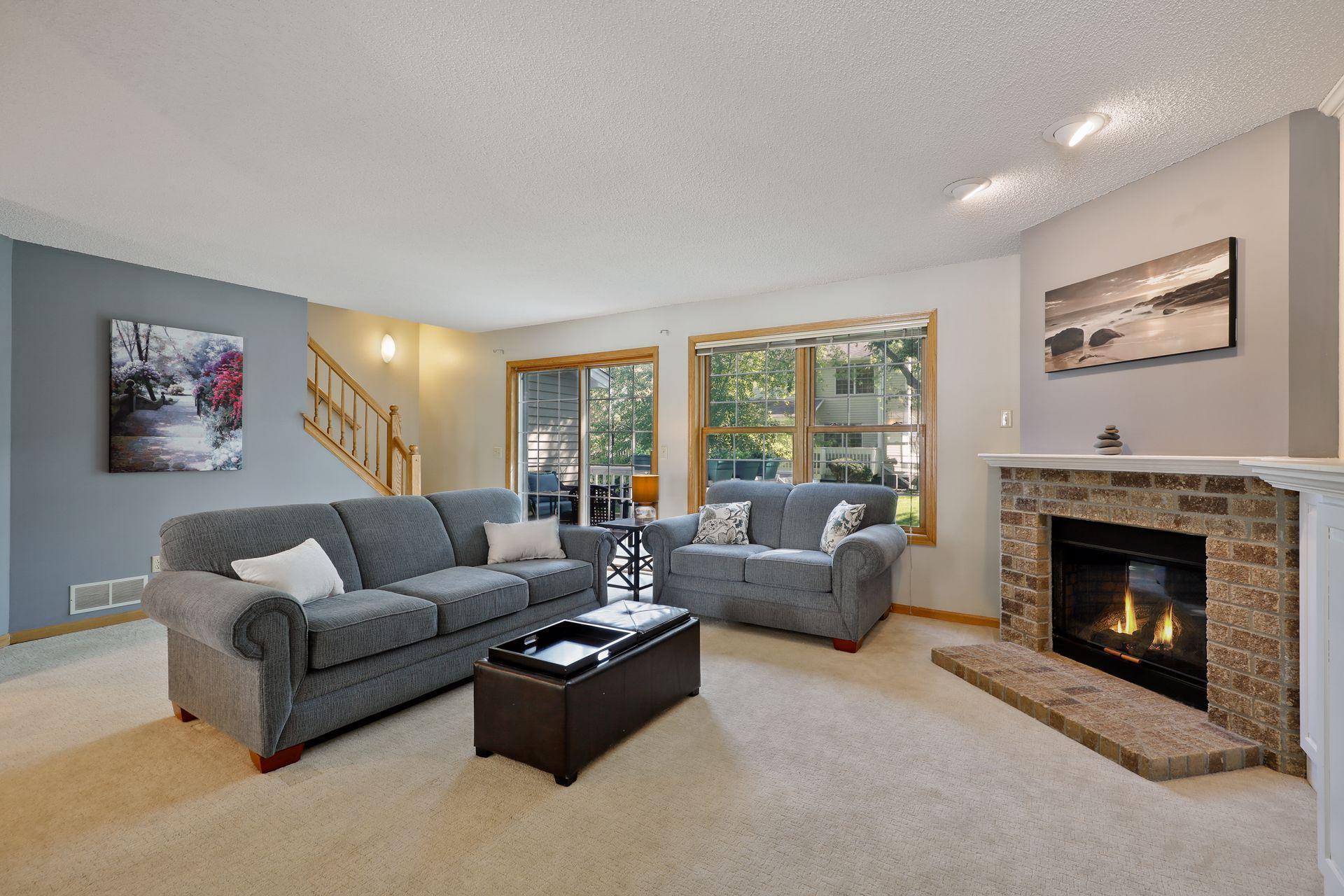 4927 Bayswater Road Minnetonka, MN 55345 - Photo 3 of 32 Gallery Image 3