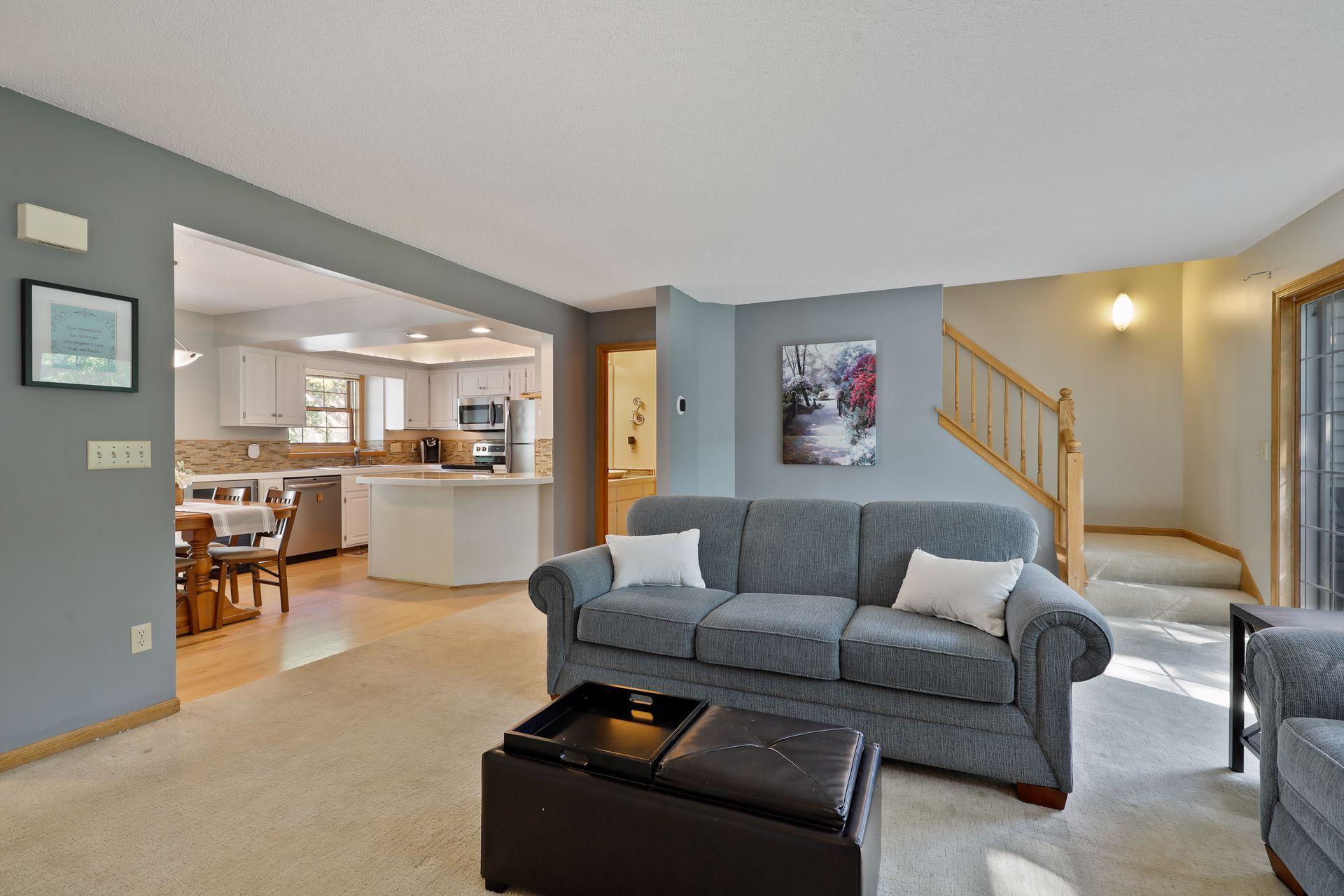 4927 Bayswater Road Minnetonka, MN 55345 - Photo 6 of 32 Gallery Image 6