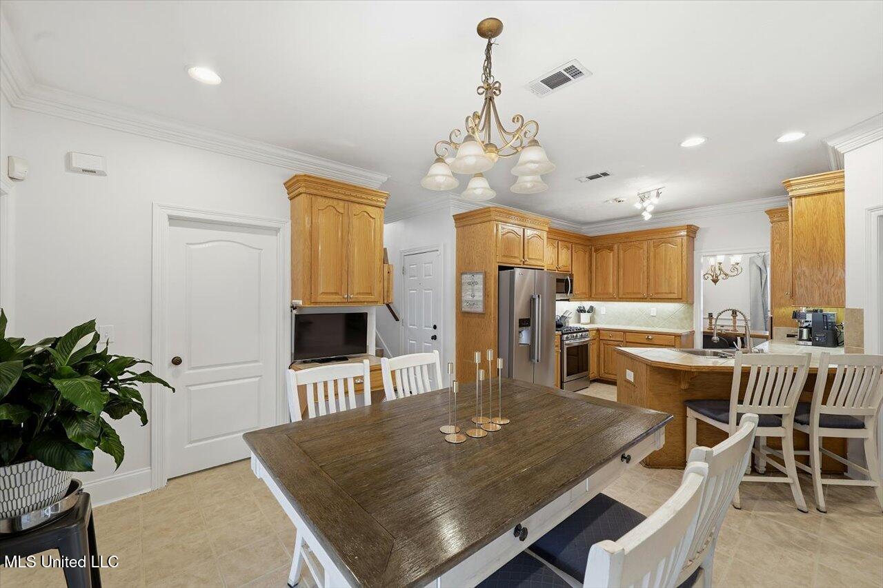 103 Cody Lane Brandon, MS 39042 - Photo 16 of 37 18-103 Cody Lane _ Home Tours MS