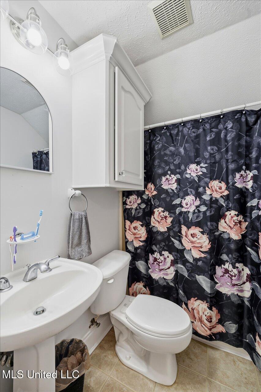 103 Cody Lane Brandon, MS 39042 - Photo 30 of 37 35-103 Cody Lane _ Home Tours MS