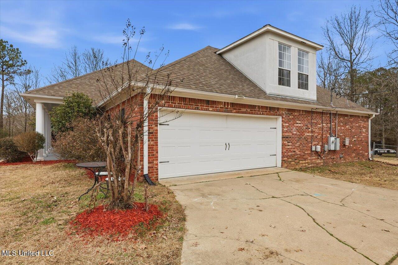 103 Cody Lane Brandon, MS 39042 - Photo 4 of 37 06-103 Cody Lane _ Home Tours MS