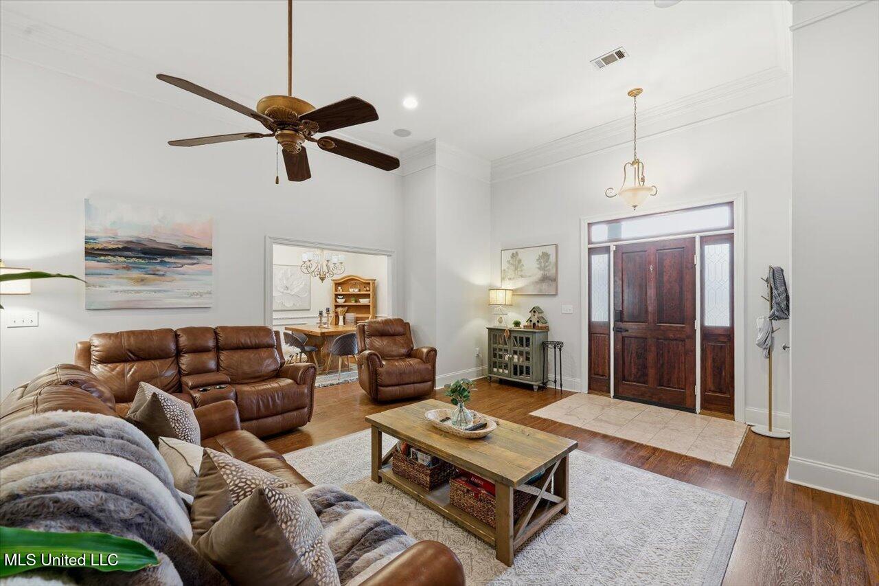 103 Cody Lane Brandon, MS 39042 - Photo 9 of 37 11-103 Cody Lane _ Home Tours MS