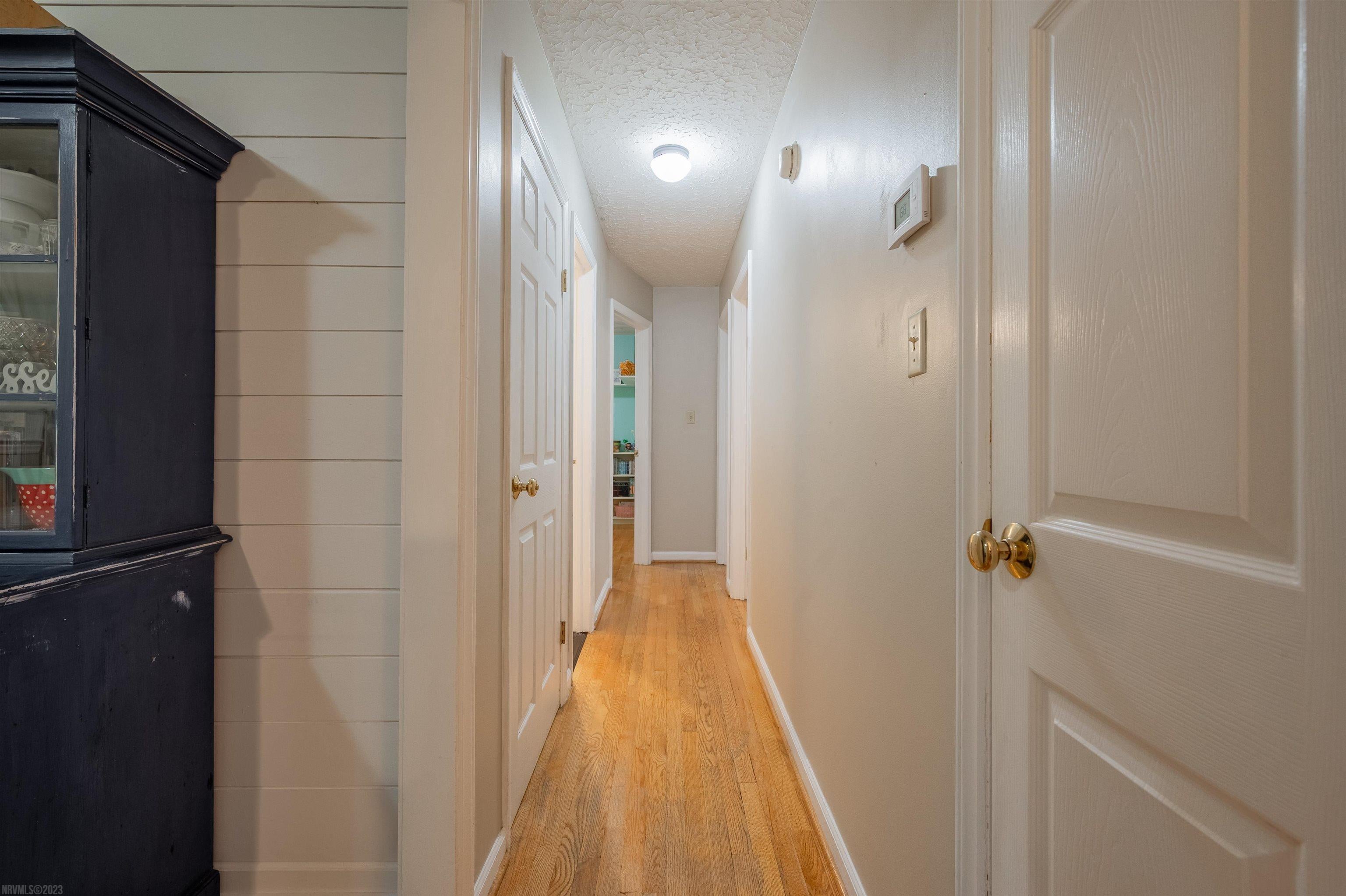 1035 Reading Road Christiansburg, VA 24073 - Photo 5 of 24 Gallery Image 5