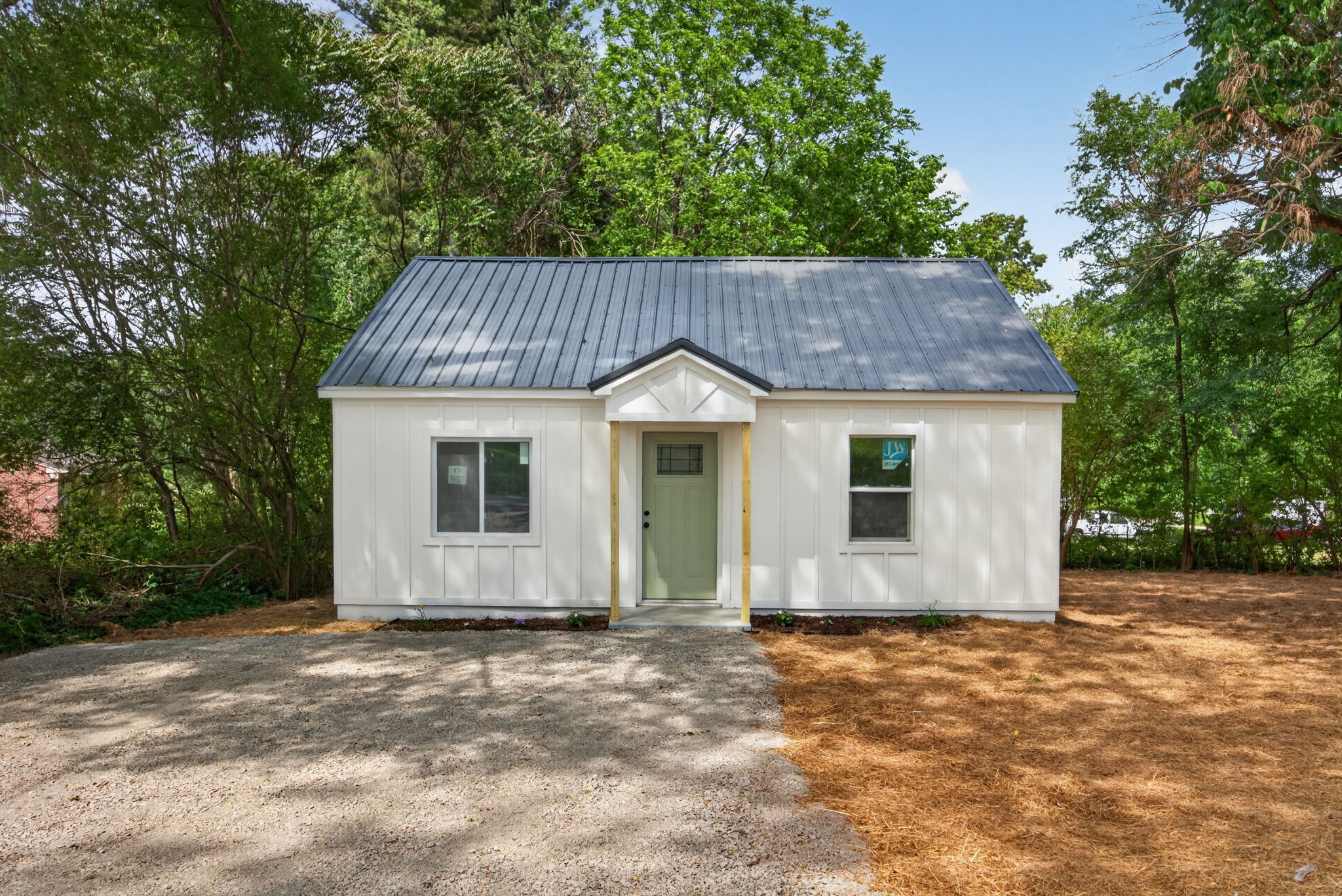408 3rd Avenue North Baxter, TN 38544 - Photo 1 of 26