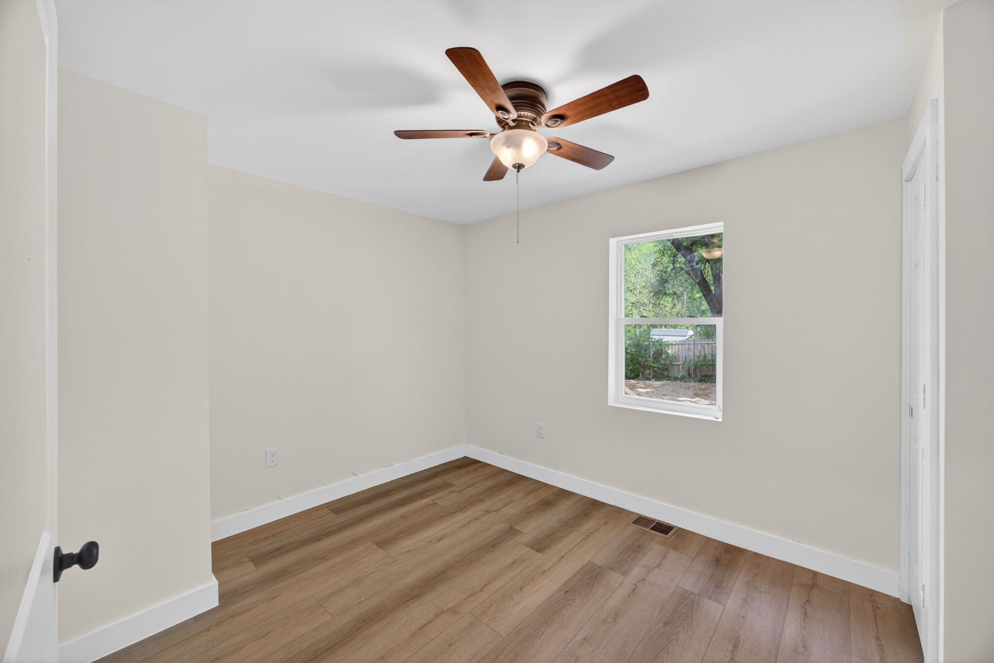 408 3rd Avenue North Baxter, TN 38544 - Photo 14 of 26