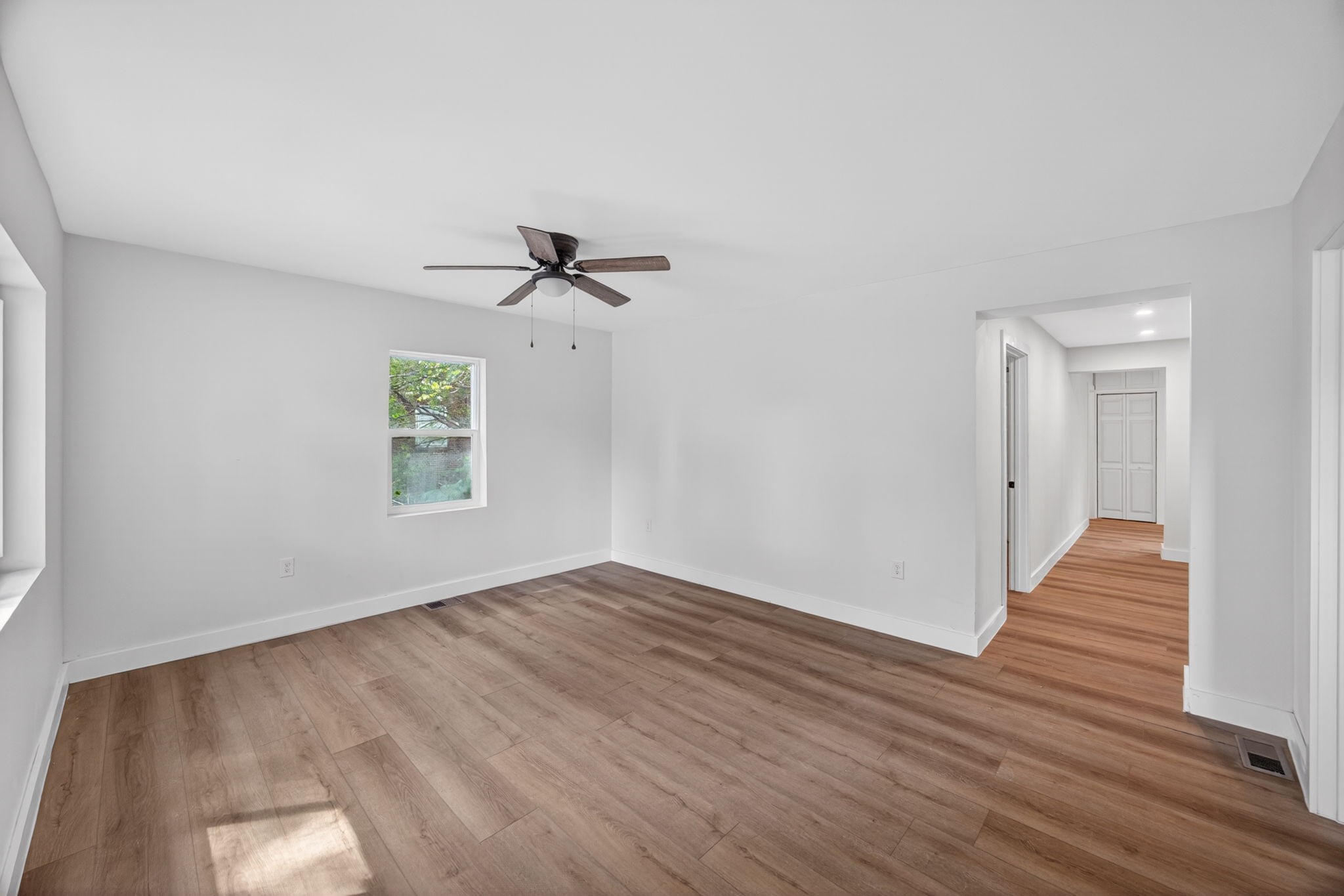 408 3rd Avenue North Baxter, TN 38544 - Photo 5 of 26