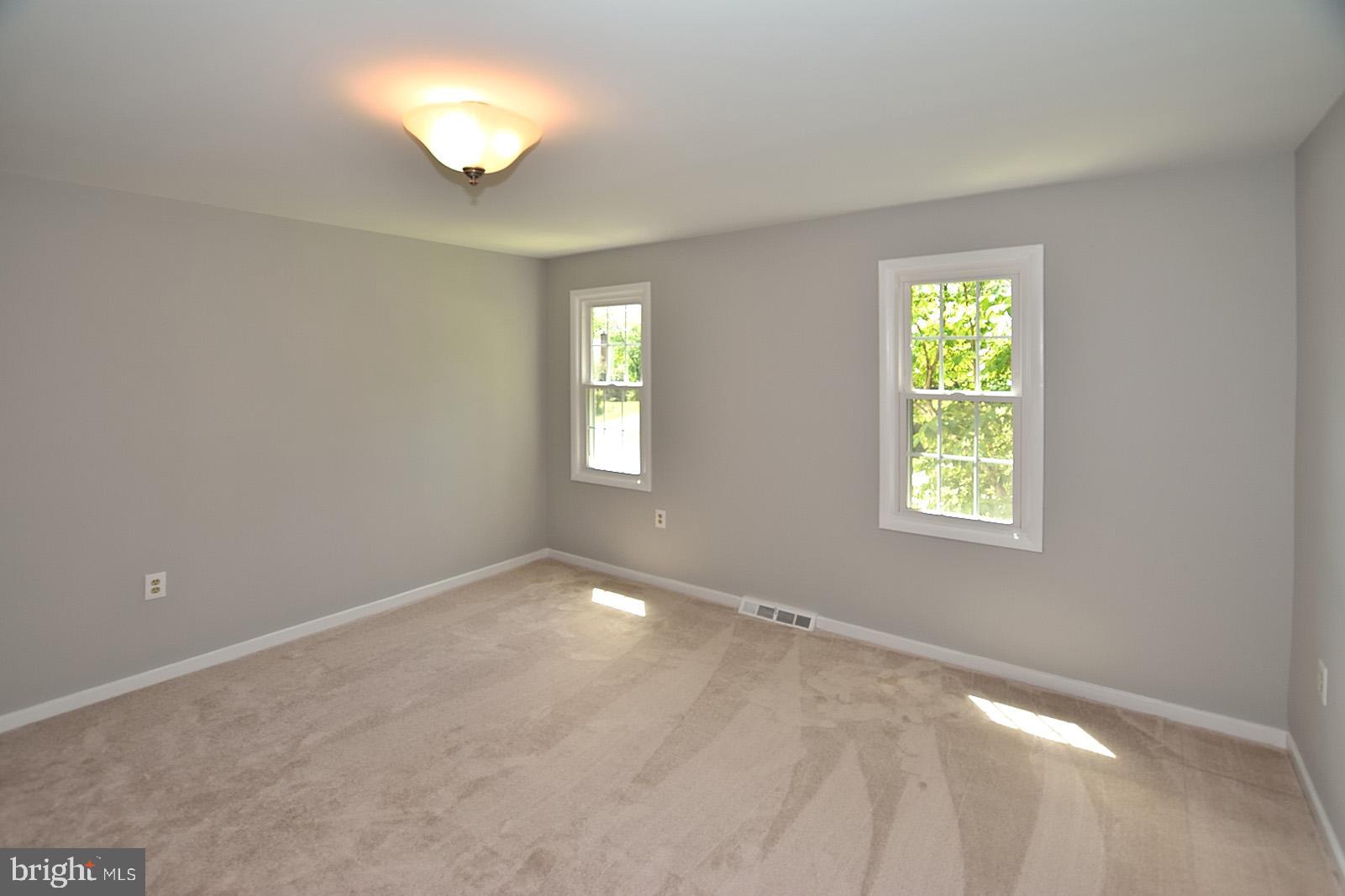 2121 Thomas View Road Reston, VA 20191 - Photo 3 of 30 Bedroom (Master)
