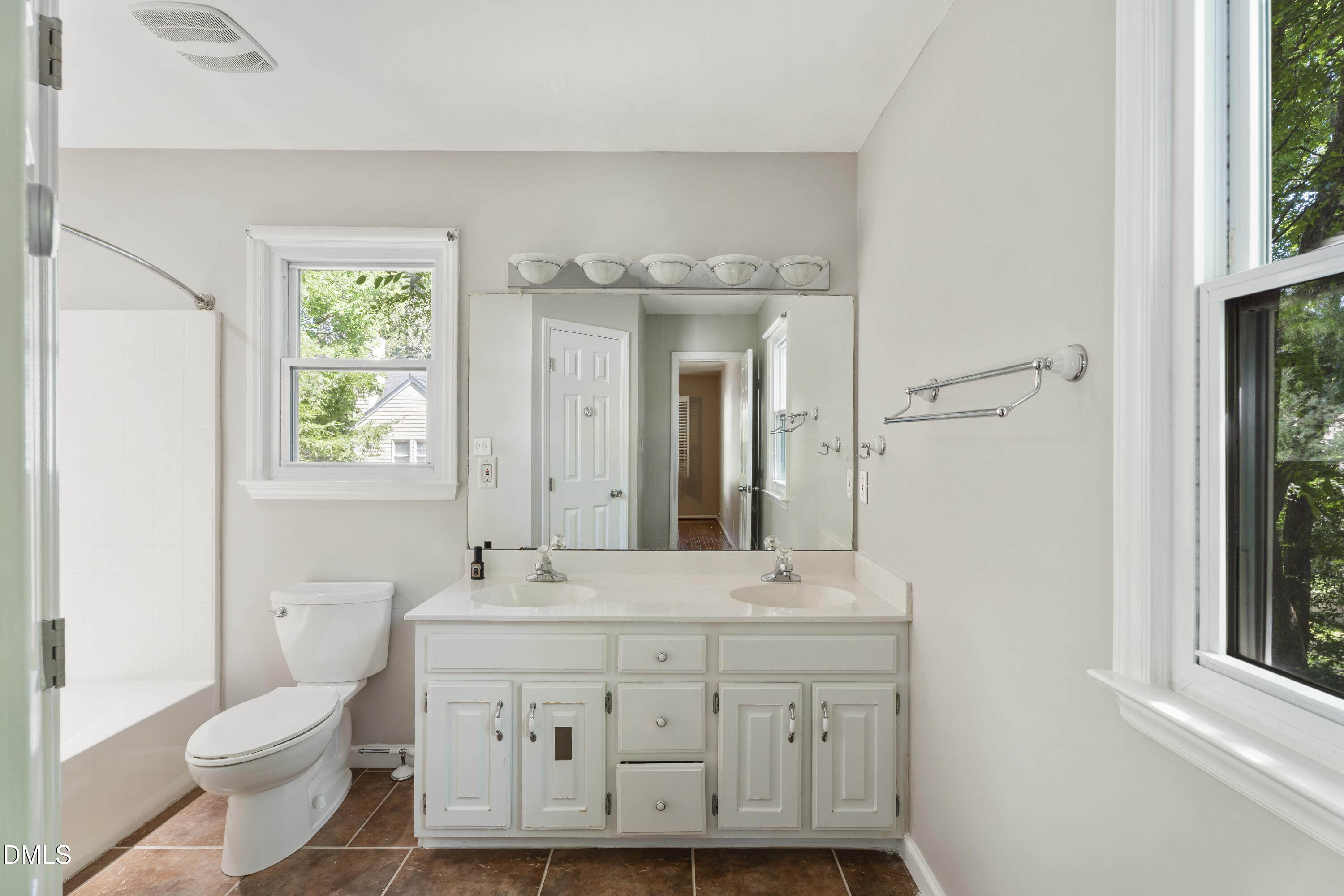 2409 Dunbrook Court Raleigh, NC 27604 - Photo 15 of 40 58-print-DSC05663