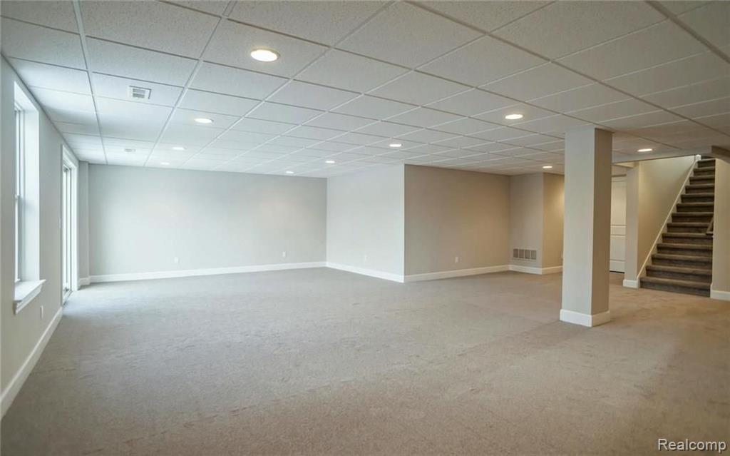 5513 Woodfall Road Clarkston, MI 48348 - Photo 21 of 24 Gallery Image 21
