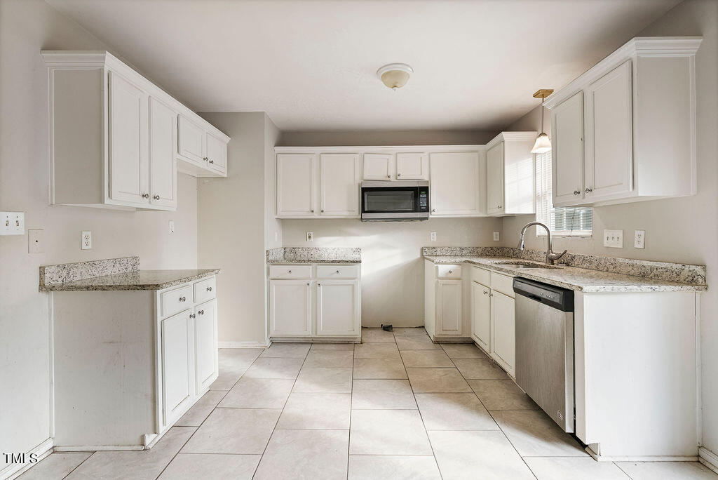 227 Coley Farm Road Fuquay-Varina, NC 27526 - Photo 20 of 28 277coleyretake-73