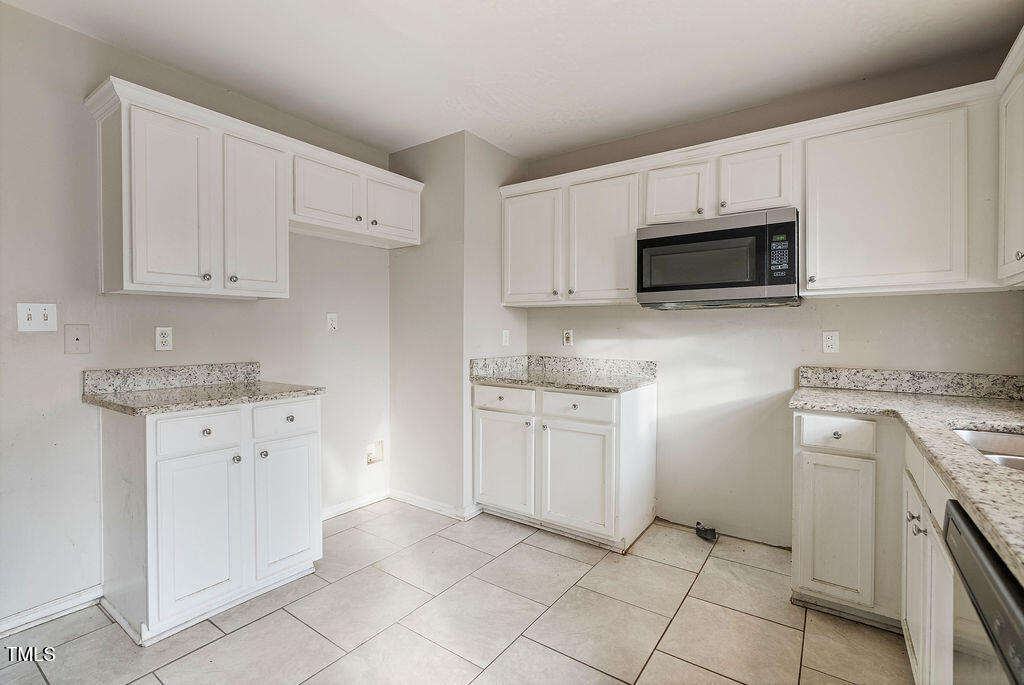 227 Coley Farm Road Fuquay-Varina, NC 27526 - Photo 21 of 28 277coleyretake-78