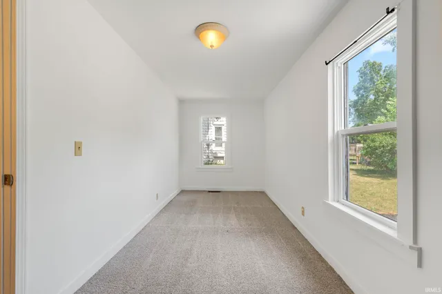 $179,900 | 108 West Smith Street, South Whitley, IN 46787