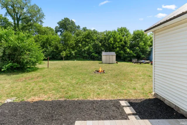 $179,900 | 108 West Smith Street, South Whitley, IN 46787