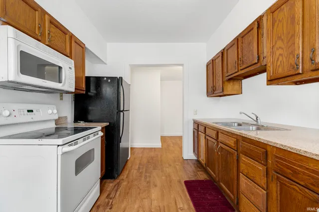 $179,900 | 108 West Smith Street, South Whitley, IN 46787